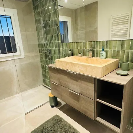 Vue Et A Pied Apartment Sainte-Maxime