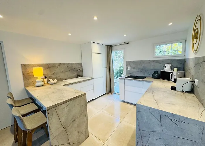 Vue Et A Pied Apartmán